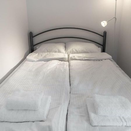 Apartament Szarych Szeregow 46A/1 Katowice Exteriör bild