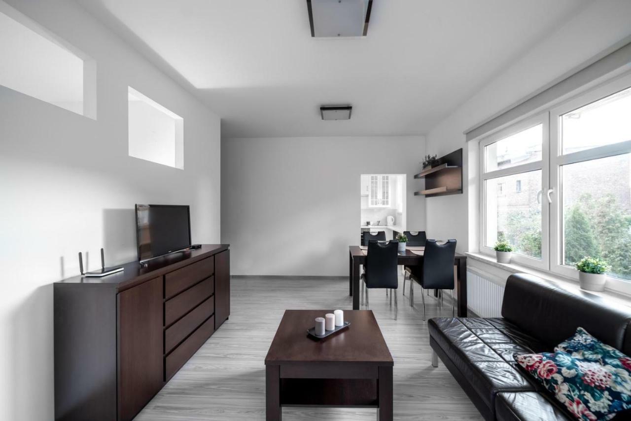 Apartament Szarych Szeregow 46A/1 Katowice Exteriör bild